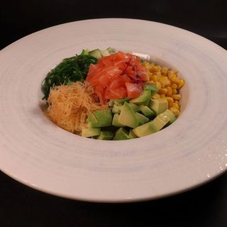 39.Poke De Salmón