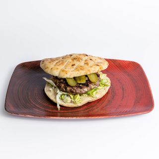 Pljeskavica sa sirom