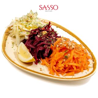 Витаминозна салата (300г)