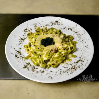 Pasta piletina pesto