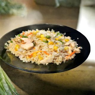 Ориз с три вида месо (400г)