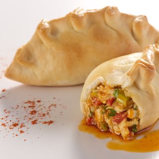 Empanada de pollo y verduras Caser