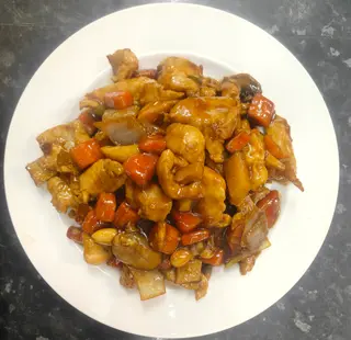 Pollo Con Almendras