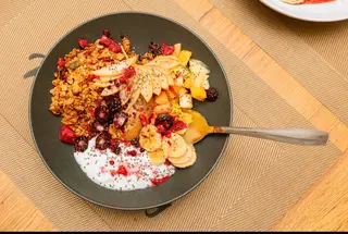 Granola Bowl 