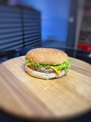 Бургер яловичина Classic