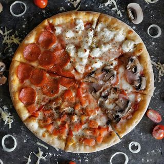 Пица с пиле и гьби