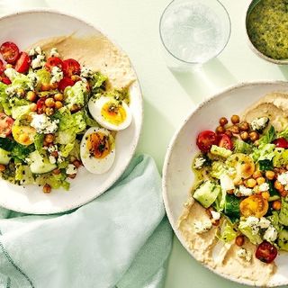 Arabic humus clasico salad 