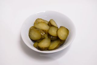 Salata de castraveti in otet