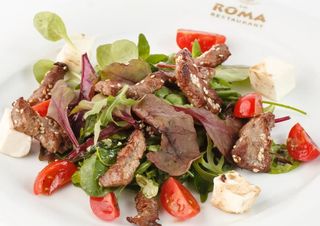 Salata cu cărnița de vită