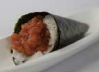 96/ Temaki spicy tuna