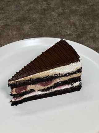 Вишневый торт