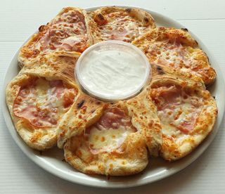 Pizza Fiore Siciliana