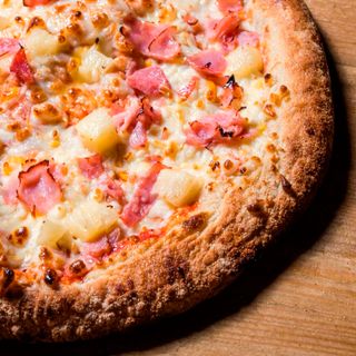 Pizza Hawaiana