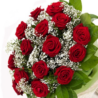 Bouquet roselline rosse gypsophila