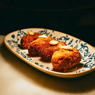 CROQUETAS CASERAS DE BOLETUS (1/2 RACIÓN)