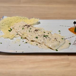 Ravioli Ripieno Tartufo E Mascarpone