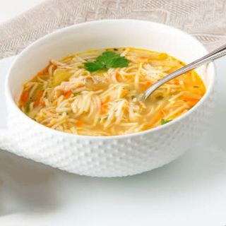 Sopa de gallina