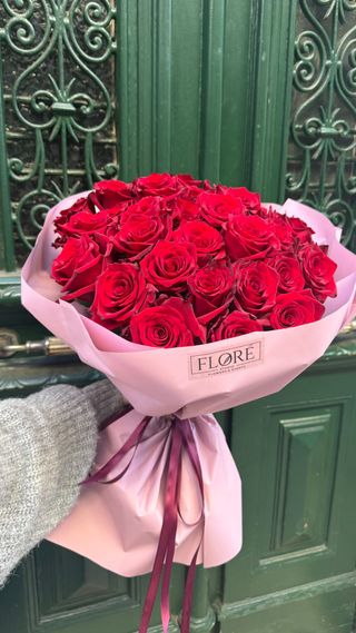 Buquê de Rosas Vermelhas Clássico