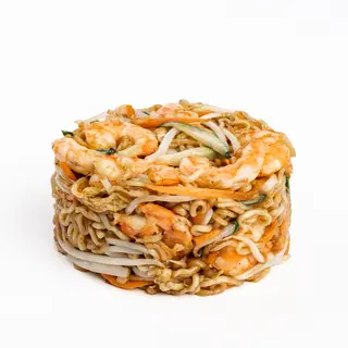 Ramen saltati con frutti di mare