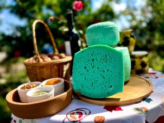 ქერქიანი ყველი ტარხუნით 200 გრ