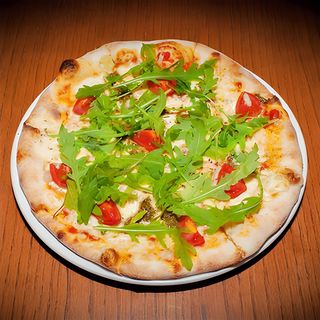Pizza Caprese