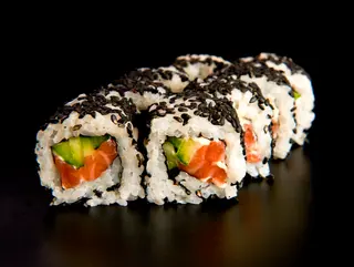 Рол Каліфорнія лосось в кунжуті (20/180г)