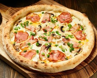 Піца М Карбонара (250 г)