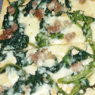 PEZZO BROCCOLI E SALSICCIA