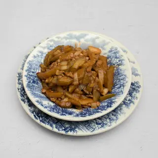 Berenjenas Salteadas Con Carne A La Cazuela Ligeramente Picante