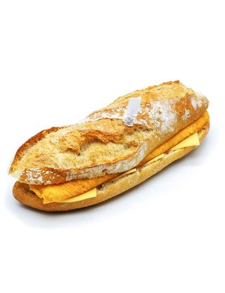 Bocadillo De Tortilla Y Queso
