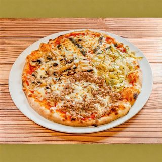 Pizza Quatro Estações (Média)