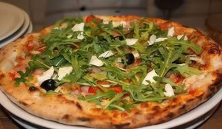 Pizza gourmet 32