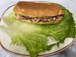 Panino con valdostana di carne e Philadelphia