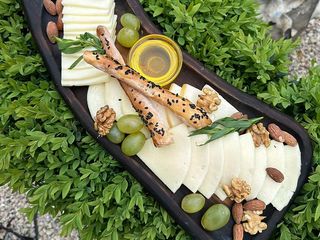 Фермерська сирна дошка (350г)