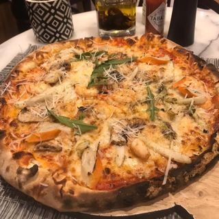 Pizza Fruit De Mer