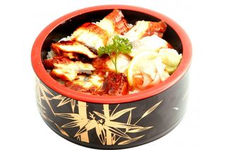72. Chirashi unagi