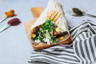 Kebab de Vita cu Berbecuț la Lipie