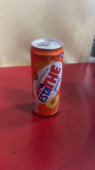 Estathé pesca lattina