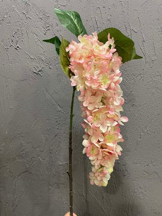 Komadno vještačko cvijeće