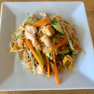 206A - Spaghetti di riso con pollo