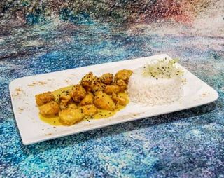 Pollo Al Curry Con Arroz Basmati