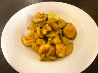 23 Gamberetti in salsa curry