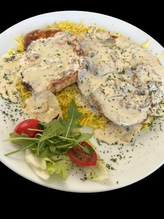 Pileći file u sosu od gljiva