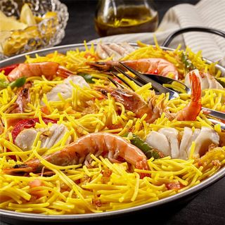 Fideuà De Fruits De Mer