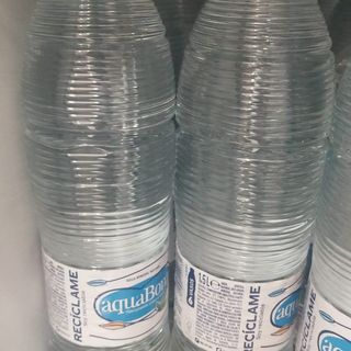 Botella de agua 1,5L