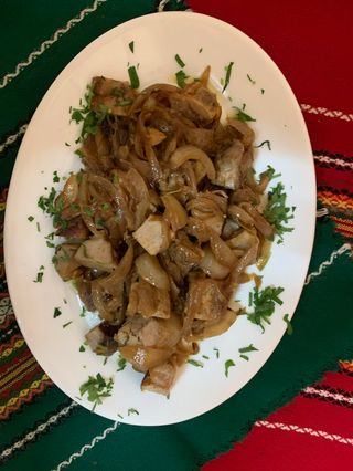 90.Свинско по врачански (350г)