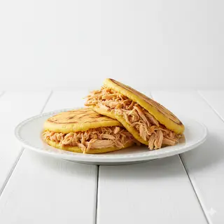 Arepa Con Pollo