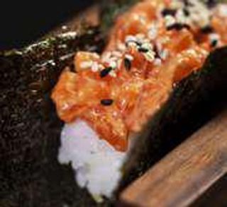 308 Sushi tacos salmone