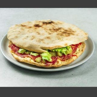 XXL pršut sendvič + Coca-Cola gratis