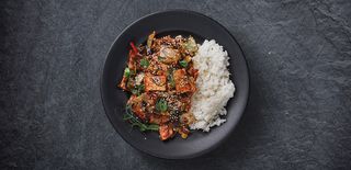 Tofu sa povrćem u soja sosu